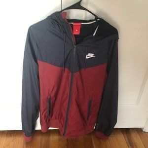 Maroon Nike Windrunner